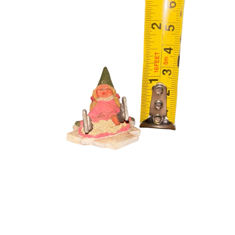 Klaus Wickl 1994 'Nicki' Gnome Mini Figure 1inx1in good condition